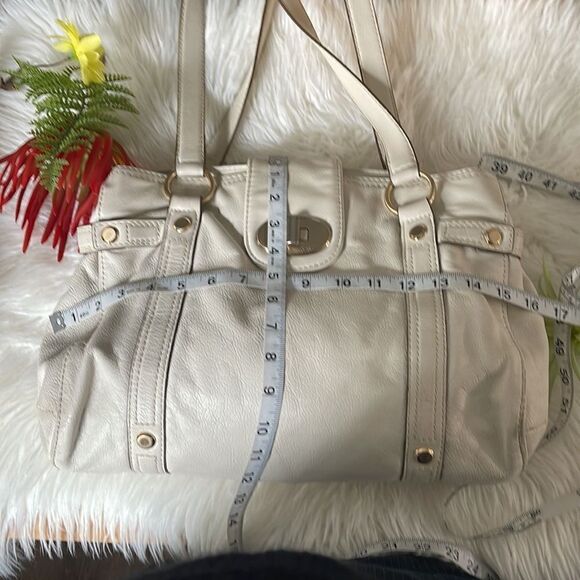 MICHAEL KORS LEATHER SHOULDER BAG - Picture 4 of 13